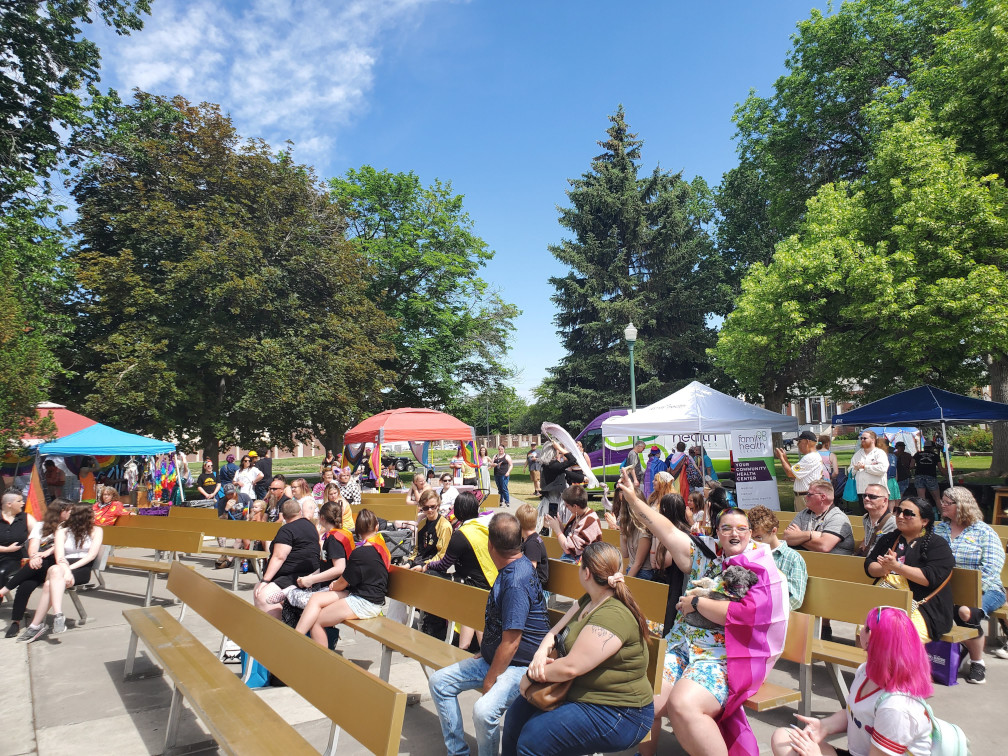Photo of a performer on the Twin Falls Band shell